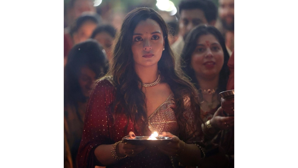 શરદ રાત્રિ 2025 – આરંભ, અમદાવાદમાં પરંપરાગત રાસ ગરબાની ધમાકેદાર શરૂઆત